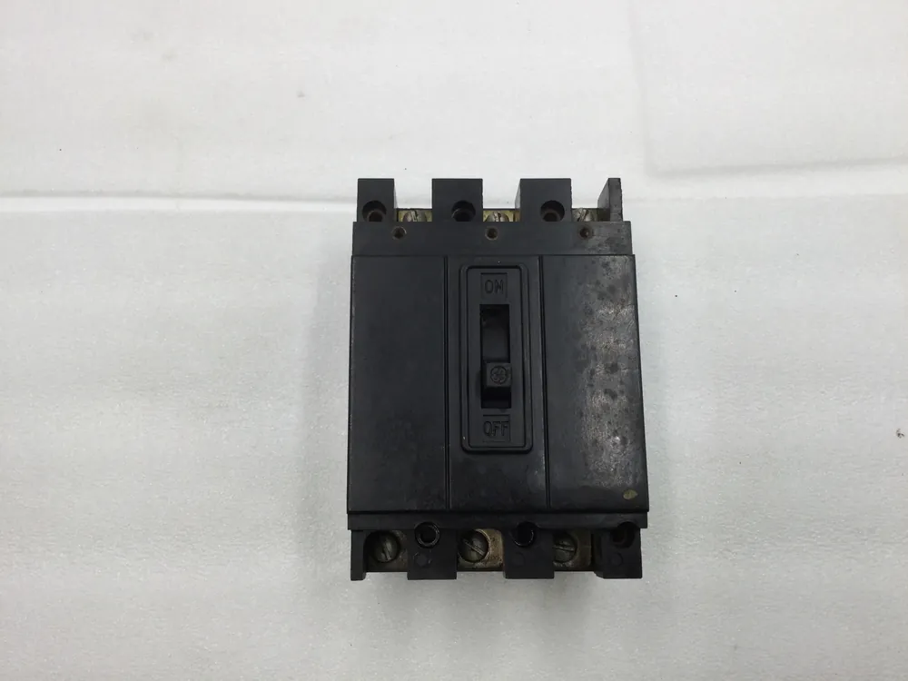 GE General Electric TE32050 50 Amp 3 Pole 240v Circuit Breaker Free Returns